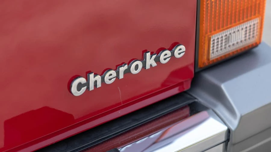 1990 Jeep XJ Cherokee - Image 18 of 29