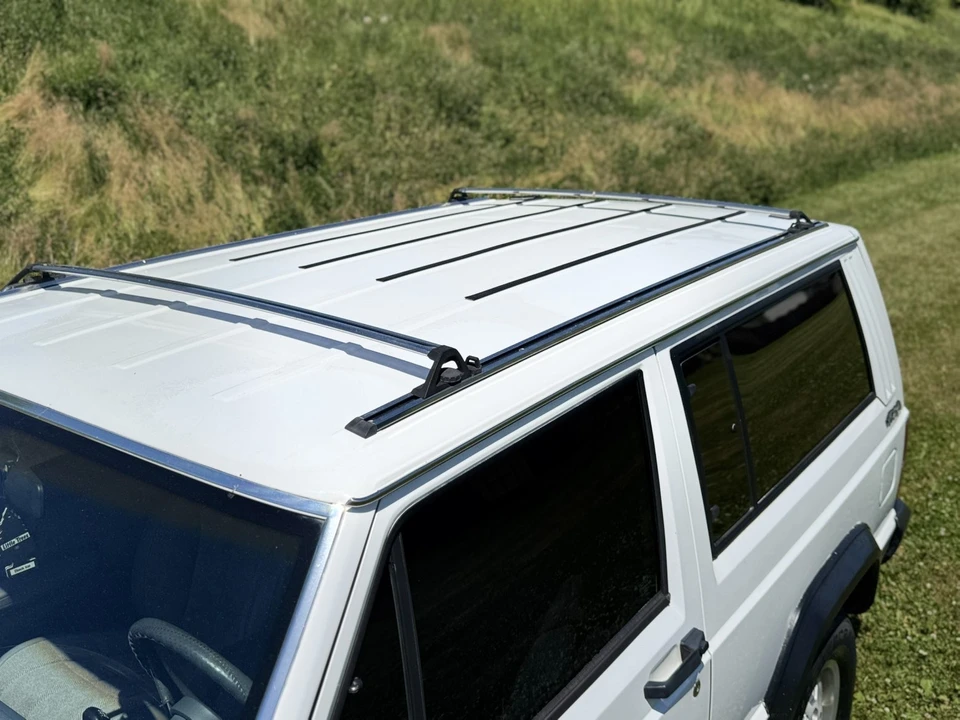 1990 Jeep Cherokee - Image 11 of 31