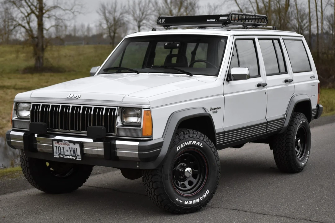 1990 Jeep XJ Cherokee - Image 6 of 31