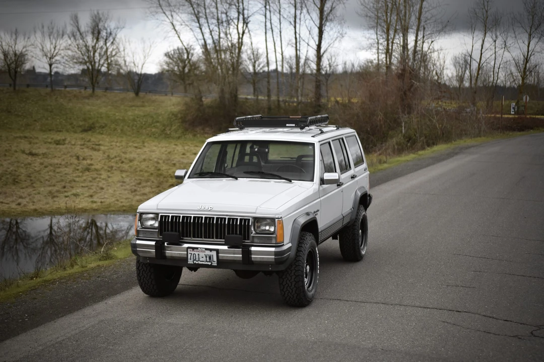 1990 Jeep XJ Cherokee - Image 4 of 31