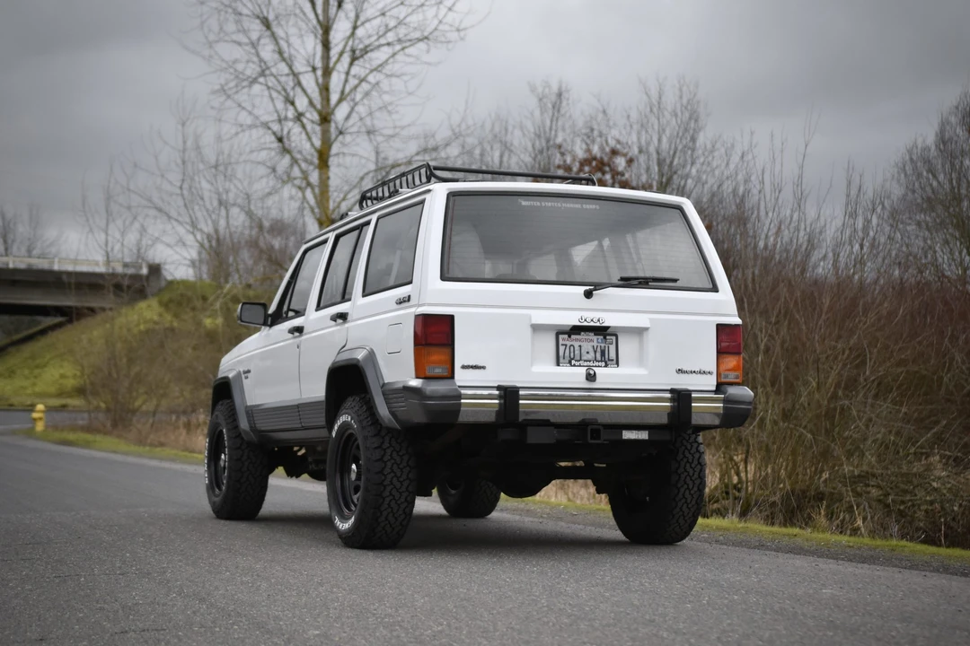 1990 Jeep XJ Cherokee - Image 27 of 31
