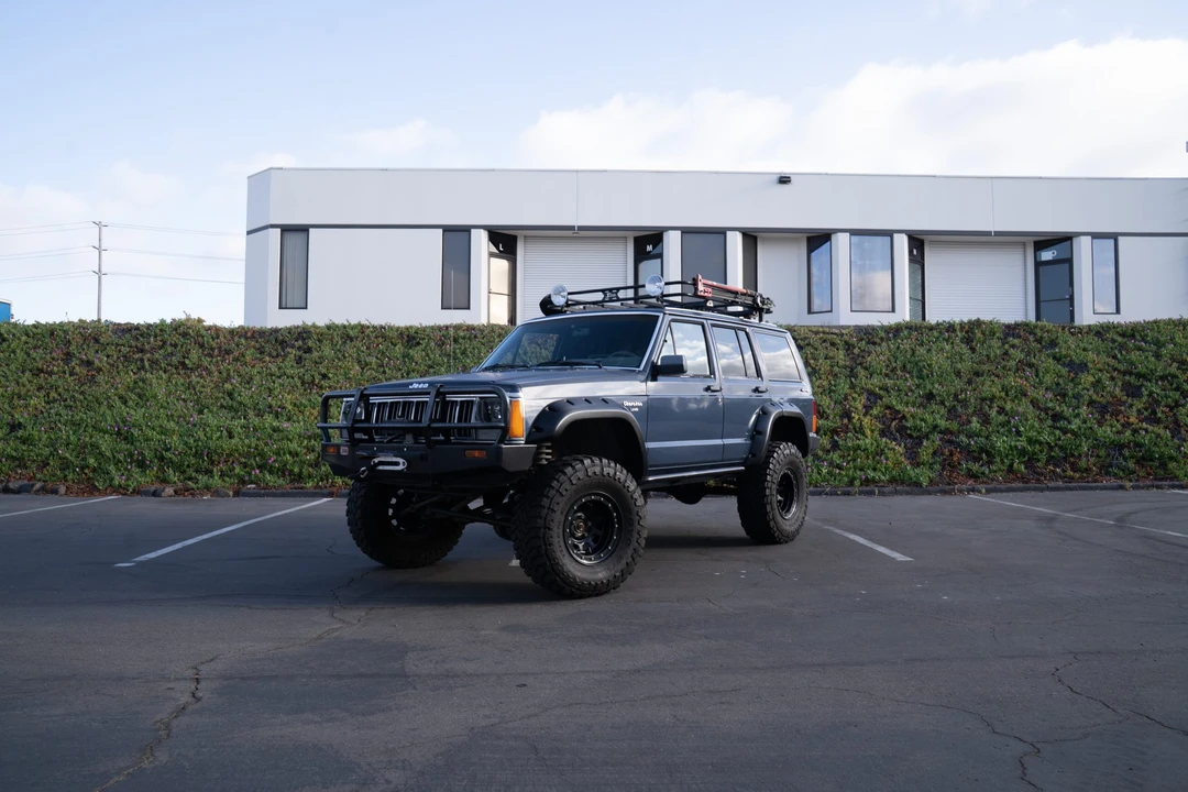 1990 Jeep XJ Cherokee - Image 4 of 31