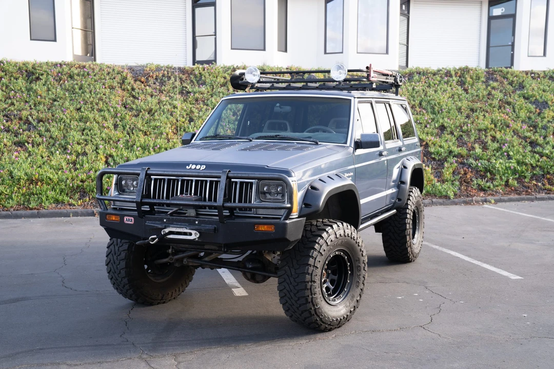 1990 Jeep XJ Cherokee - Image 25 of 31