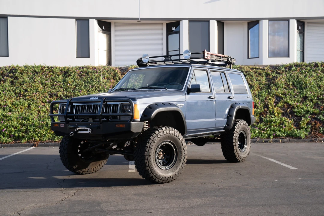 1990 Jeep XJ Cherokee - Image 20 of 31