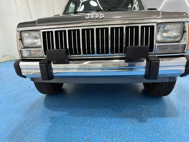 1990 Jeep XJ Cherokee - Image 8 of 31