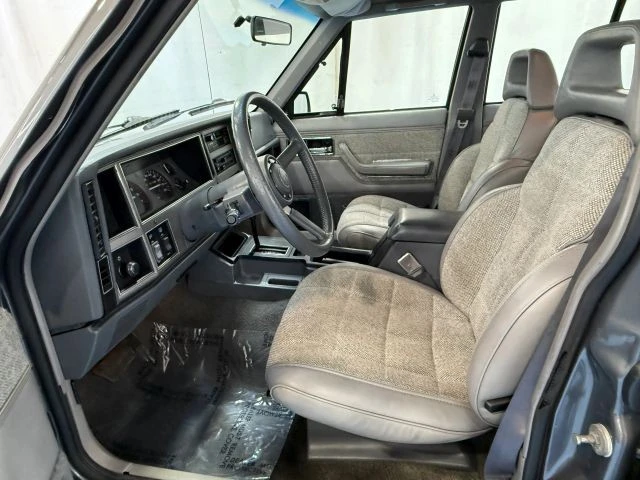 1990 Jeep XJ Cherokee - Image 20 of 31
