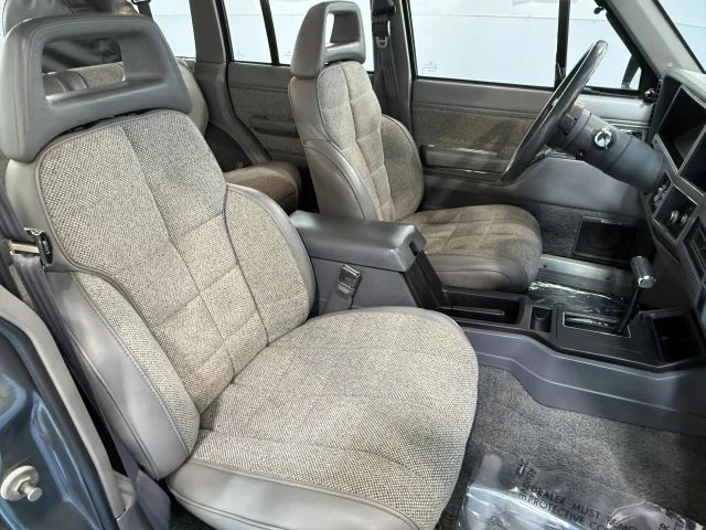 1990 Jeep XJ Cherokee - Image 27 of 31