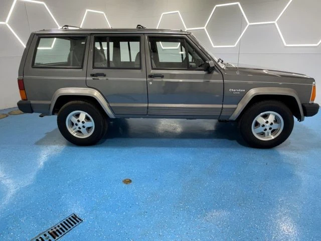 1990 Jeep XJ Cherokee - Image 3 of 31
