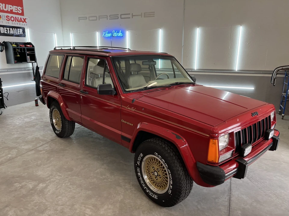 1990 Jeep XJ Cherokee - Image 20 of 31