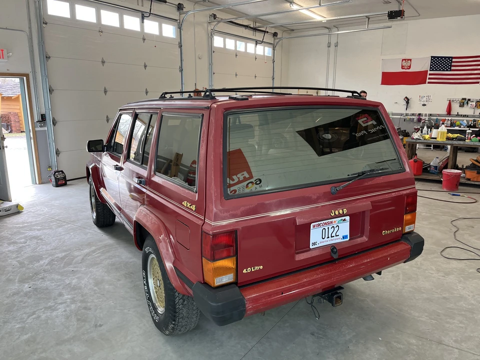 1990 Jeep XJ Cherokee - Image 7 of 31