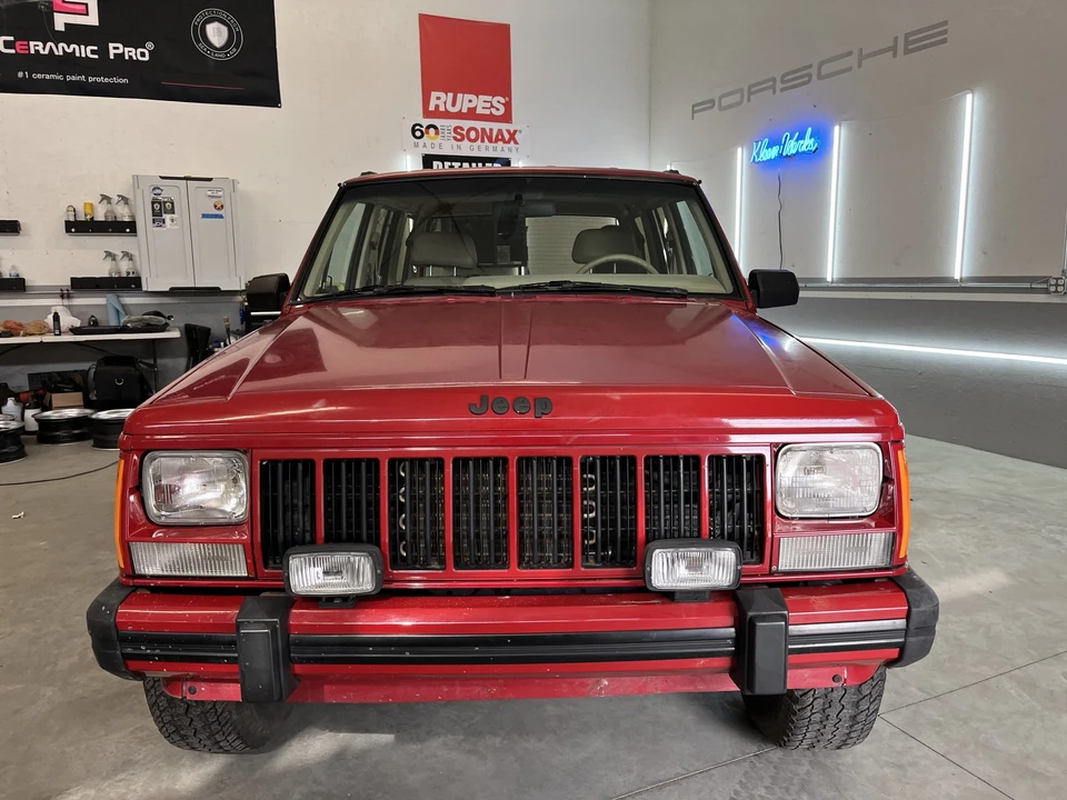 1990 Jeep XJ Cherokee - Image 28 of 31