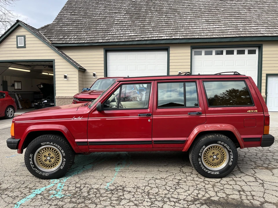 1990 Jeep XJ Cherokee - Image 6 of 31