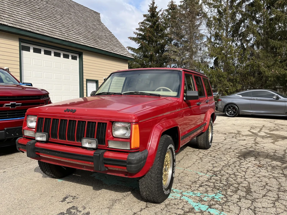 1990 Jeep XJ Cherokee - Image 2 of 31