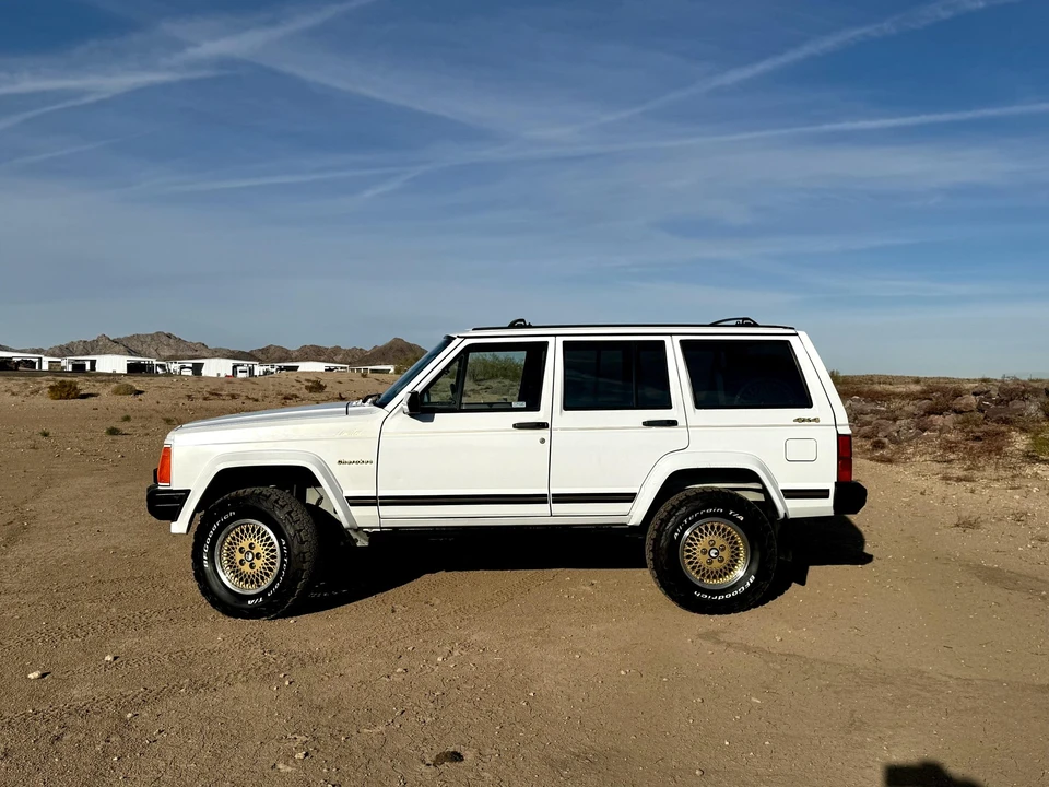 1990 Jeep XJ Cherokee - Image 28 of 31