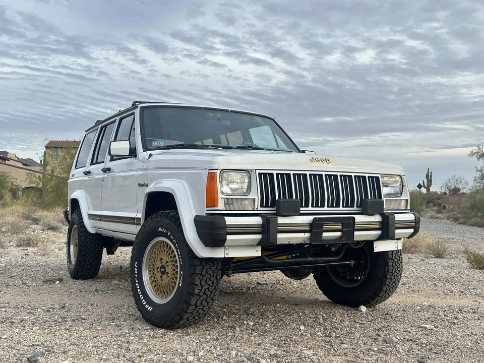 1990 Jeep XJ Cherokee - Image 5 of 31