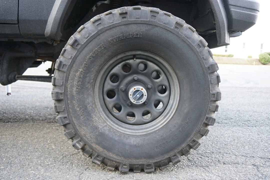 1990 Jeep XJ Cherokee - Image 24 of 31