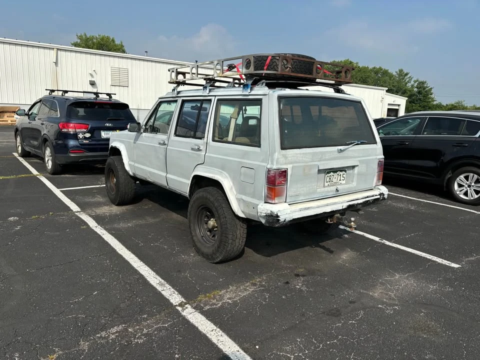 1990 Jeep XJ Cherokee - Image 4 of 8