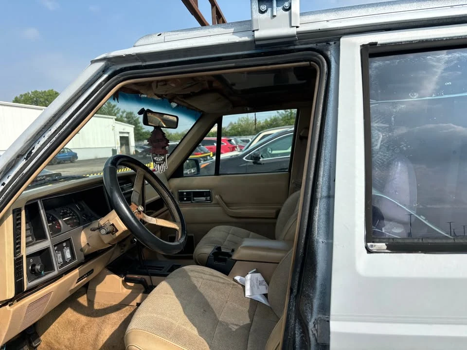 1990 Jeep XJ Cherokee - Image 8 of 8