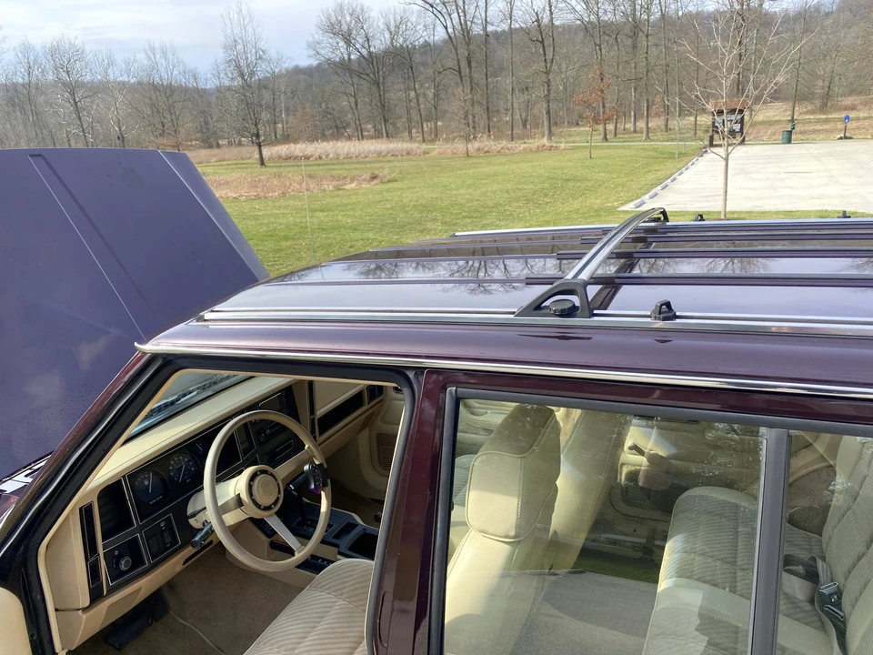 1990 Jeep XJ Cherokee - Image 17 of 31