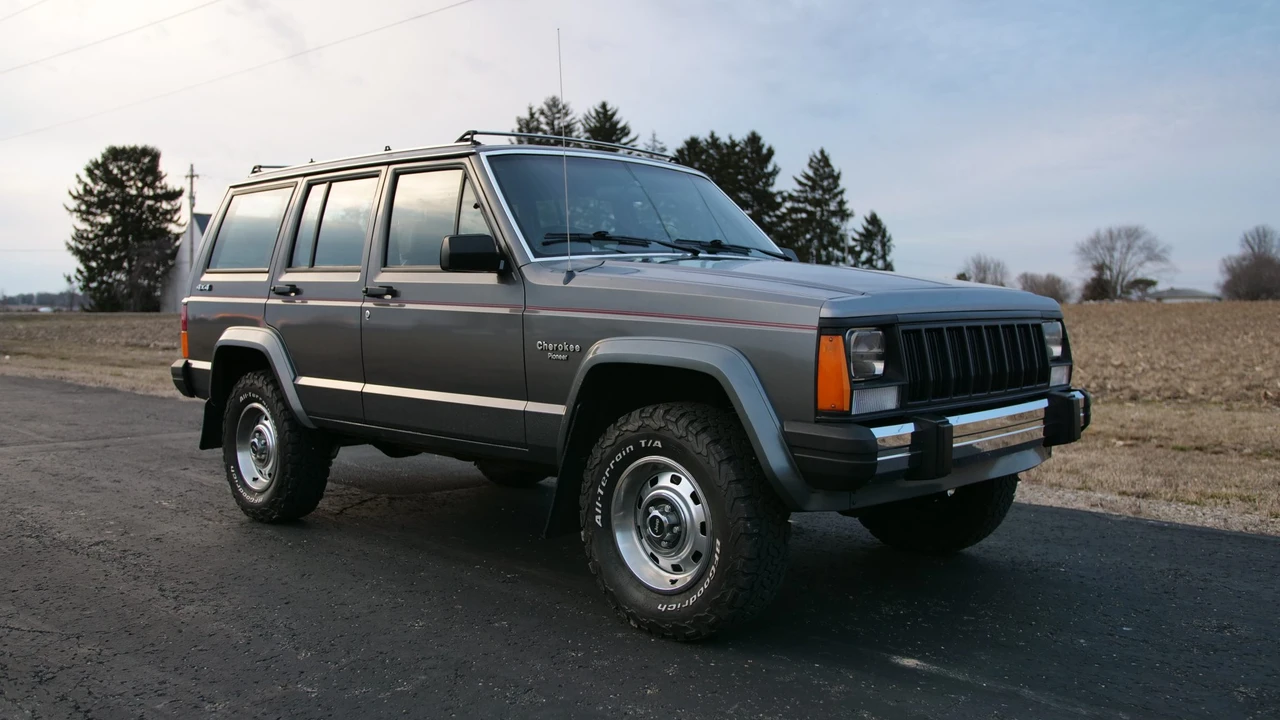 1990 Jeep XJ Cherokee - Image 4 of 31