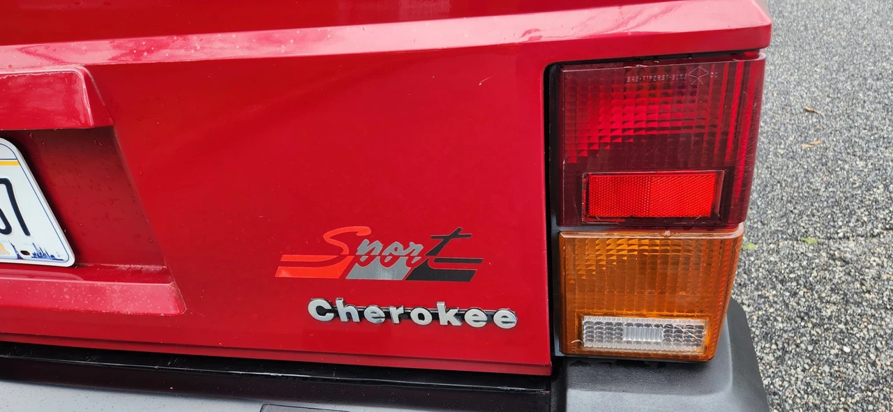 1990 Jeep XJ Cherokee - Image 25 of 31