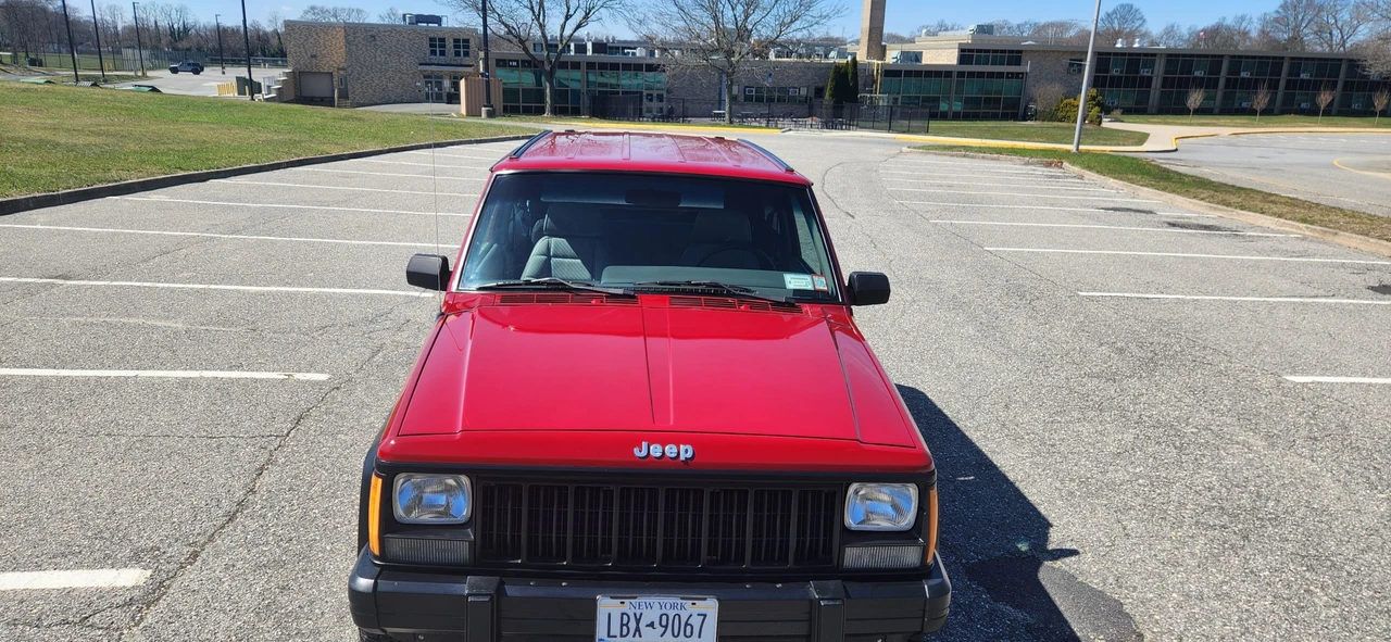 1990 Jeep XJ Cherokee - Image 12 of 31