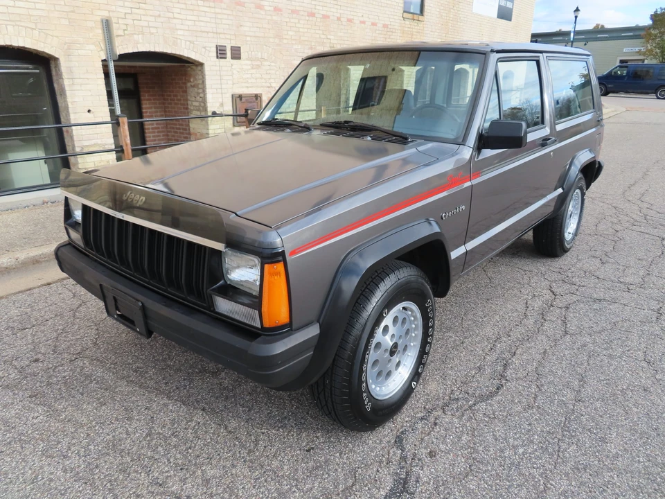 1990 Jeep XJ Cherokee - Image 3 of 31