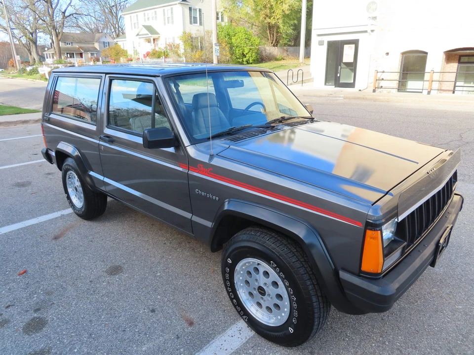 1990 Jeep XJ Cherokee - Image 25 of 31