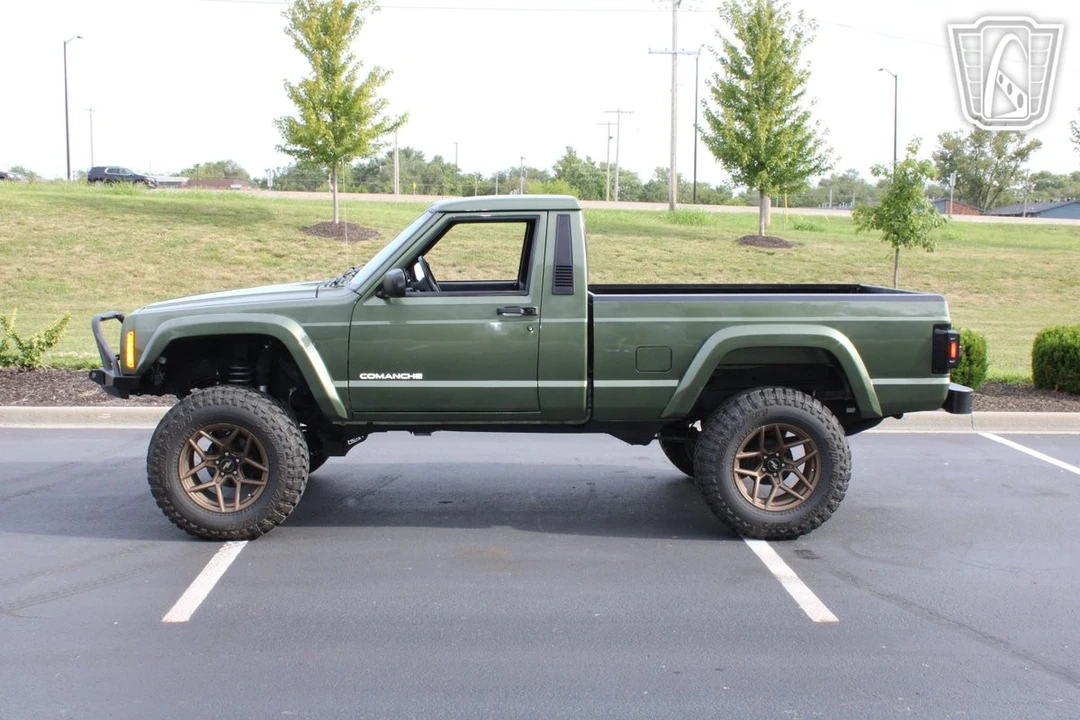 1990 Jeep Comanche - Image 3 of 21