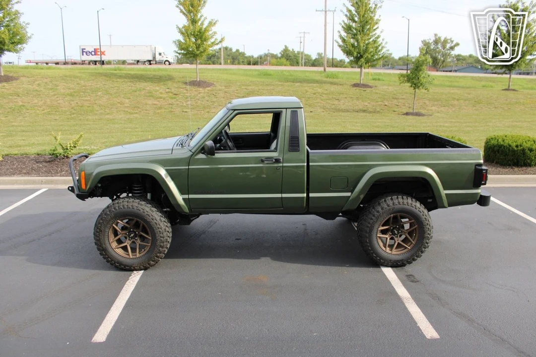 1990 Jeep Comanche - Image 11 of 12