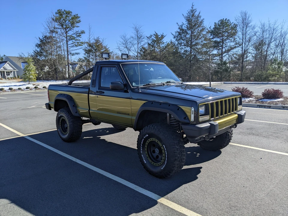 1990 Jeep Comanche - Image 23 of 31