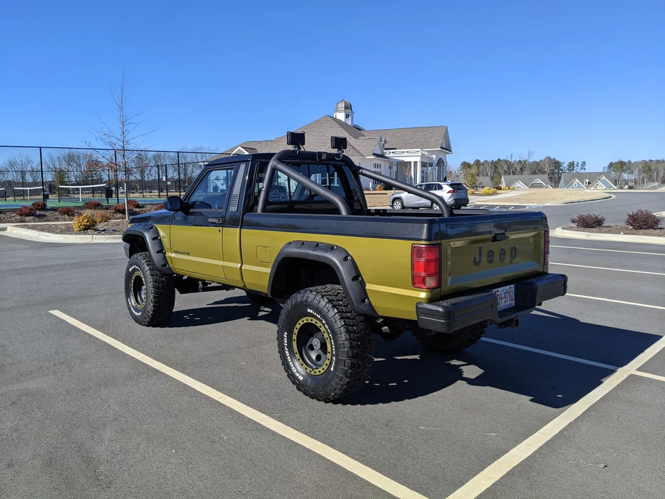 1990 Jeep Comanche - Image 11 of 31