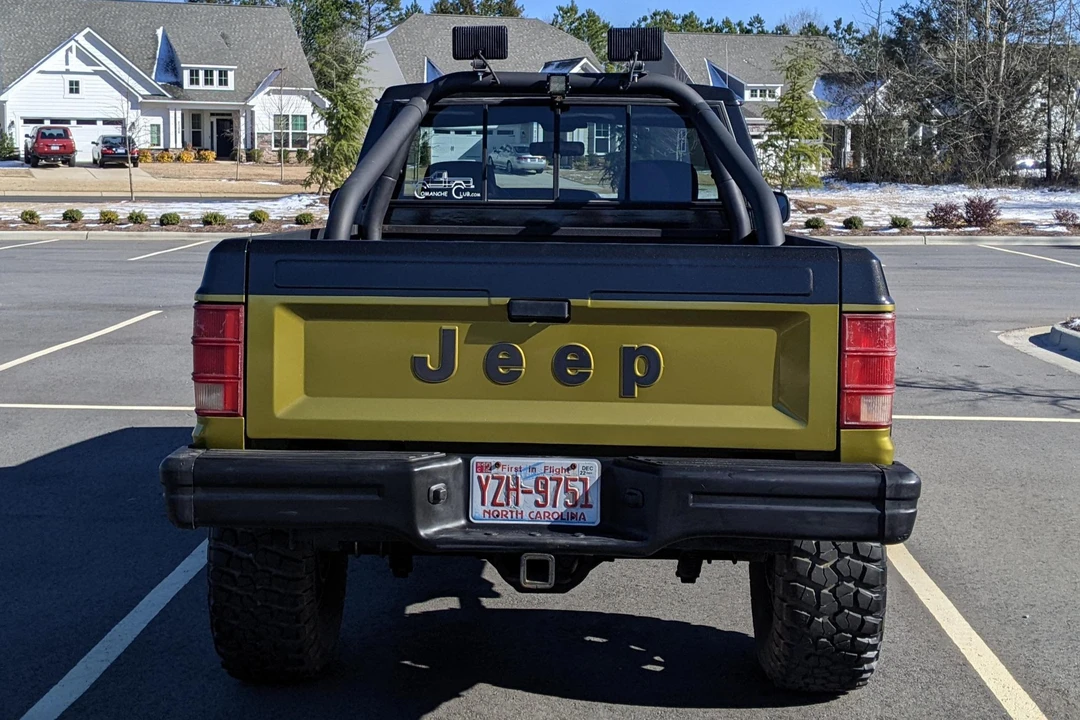 1990 Jeep Comanche - Image 5 of 31