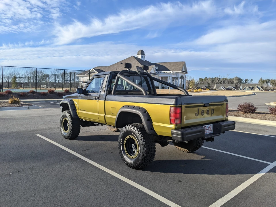 1990 Jeep Comanche - Image 12 of 31