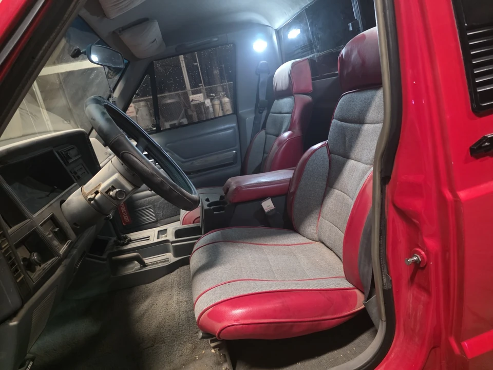 1990 Jeep Comanche - Image 5 of 6