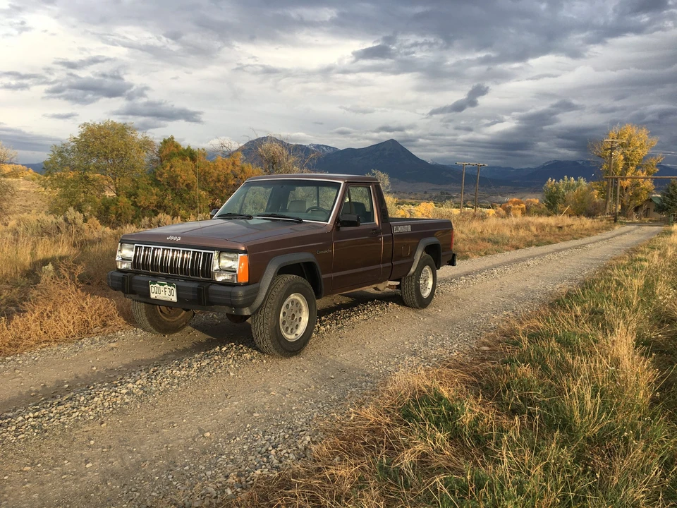 1990 Jeep Comanche - Image 2 of 31