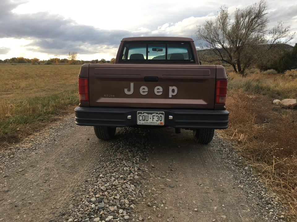 1990 Jeep Comanche - Image 5 of 31
