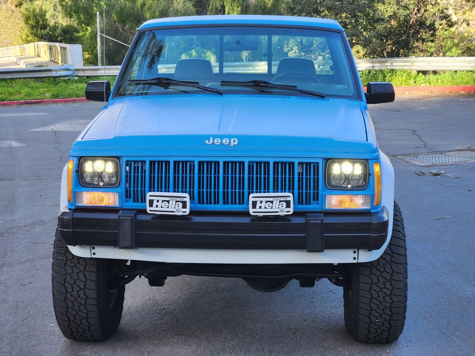 1990 Jeep Comanche - Image 6 of 31