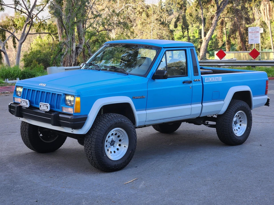 1990 Jeep Comanche - Image 9 of 31