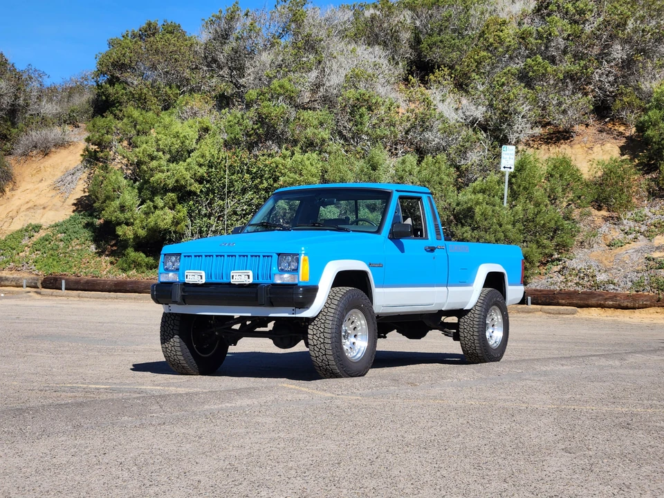 1990 Jeep Comanche - Image 16 of 31