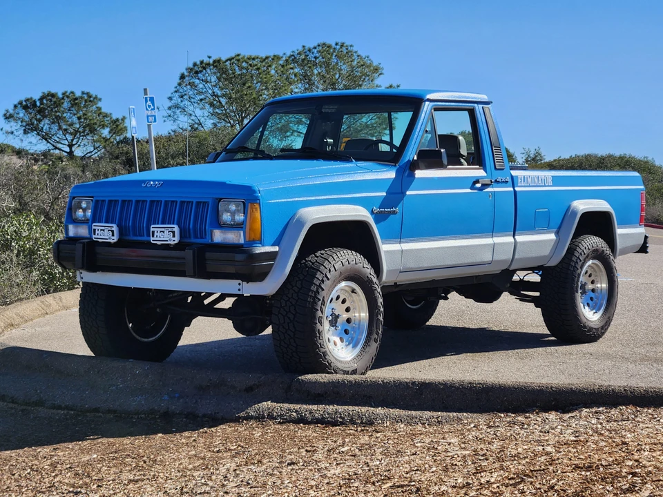1990 Jeep Comanche - Image 17 of 31