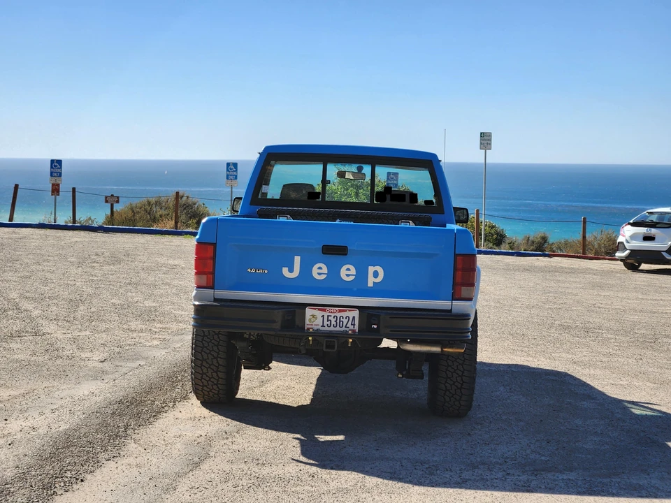 1990 Jeep Comanche - Image 24 of 31