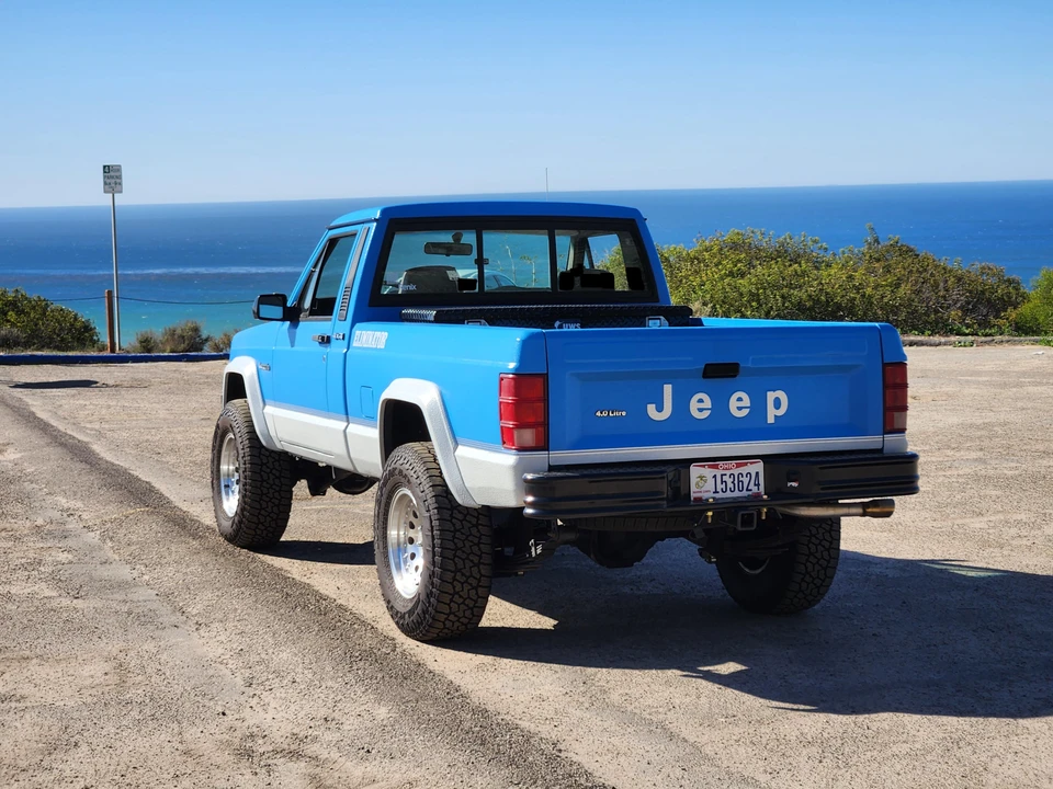 1990 Jeep Comanche - Image 22 of 31