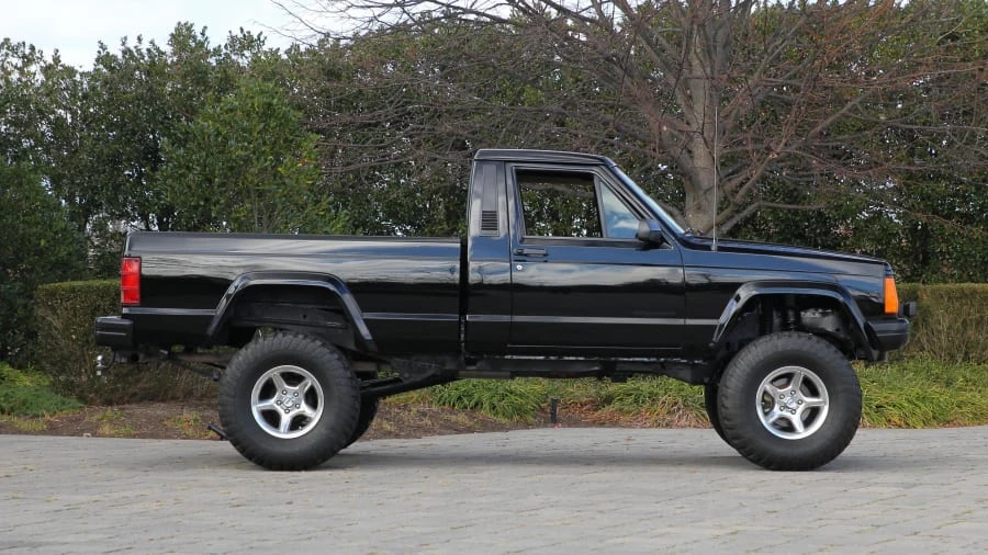 1990 Jeep Comanche - Image 2 of 12