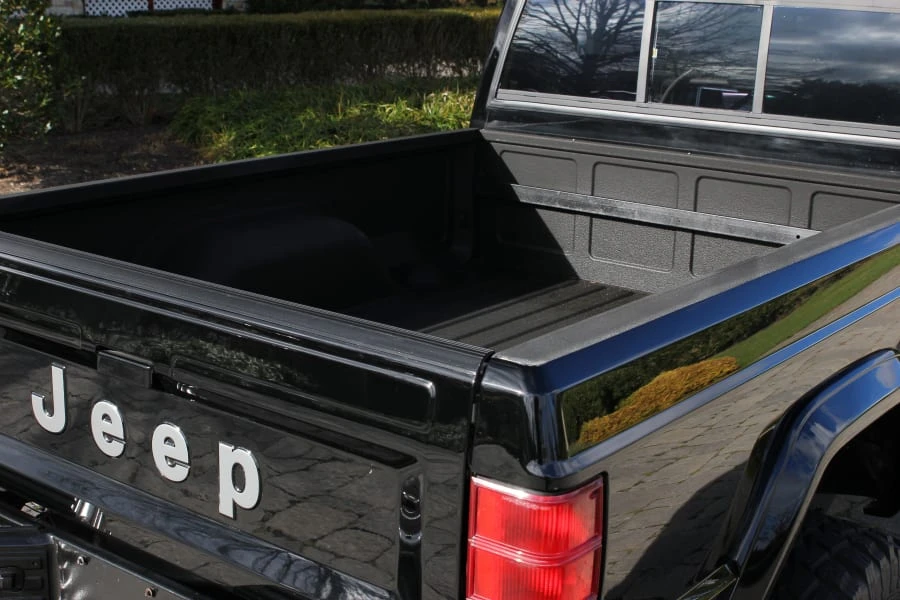 1990 Jeep Comanche - Image 10 of 12