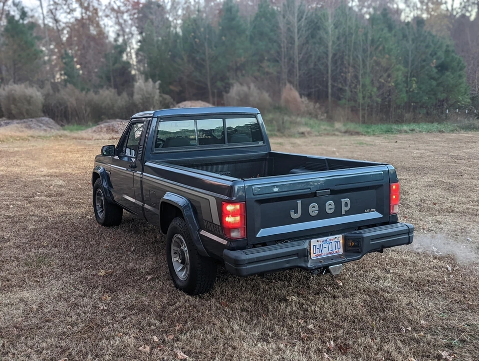 1990 Jeep Comanche - Image 14 of 31
