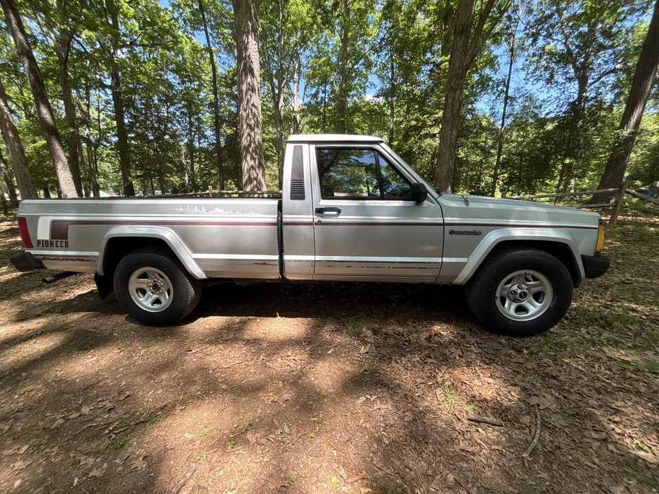1990 Jeep Comanche - Image 7 of 31