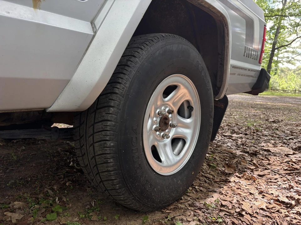 1990 Jeep Comanche - Image 20 of 31