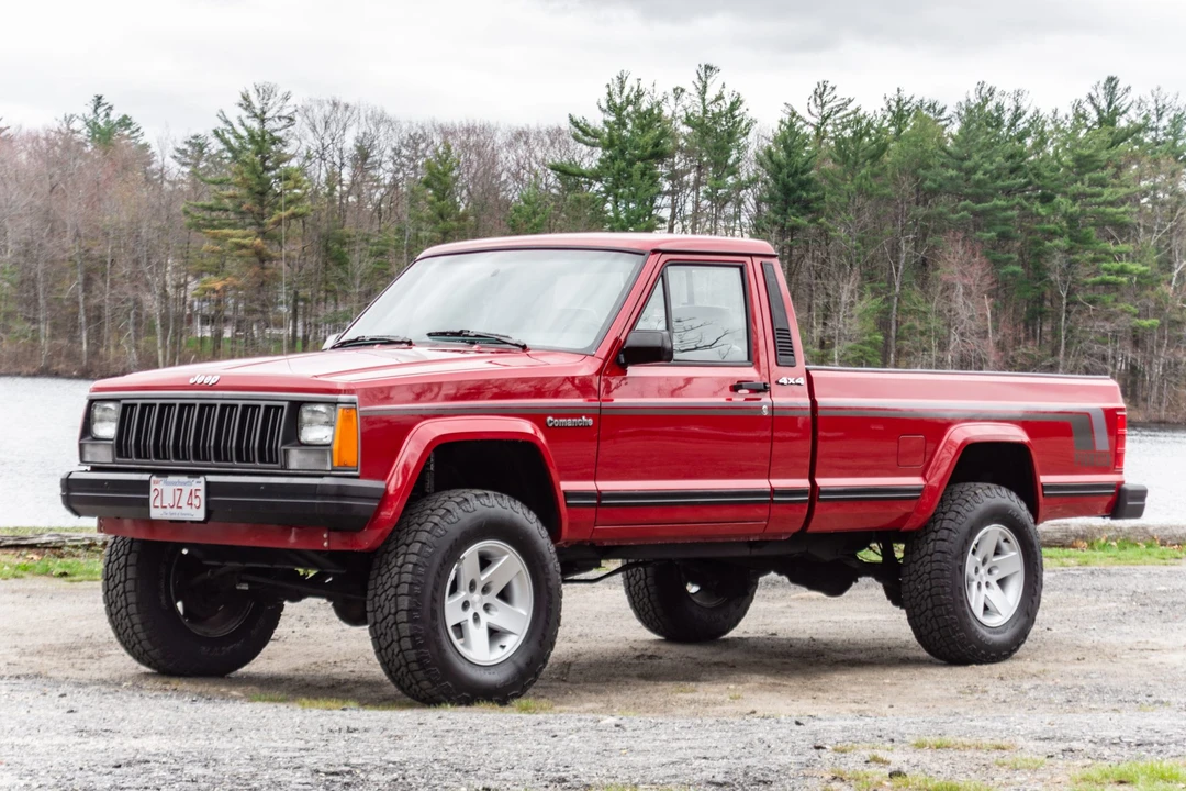 1990 Jeep Comanche - Image 2 of 31