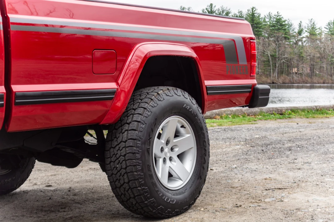 1990 Jeep Comanche - Image 23 of 31